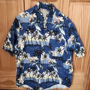 Men's Blue Tropical Print Casual Shirt